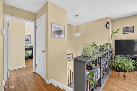 1119-1121 Raymond Road Malta NY 12020
