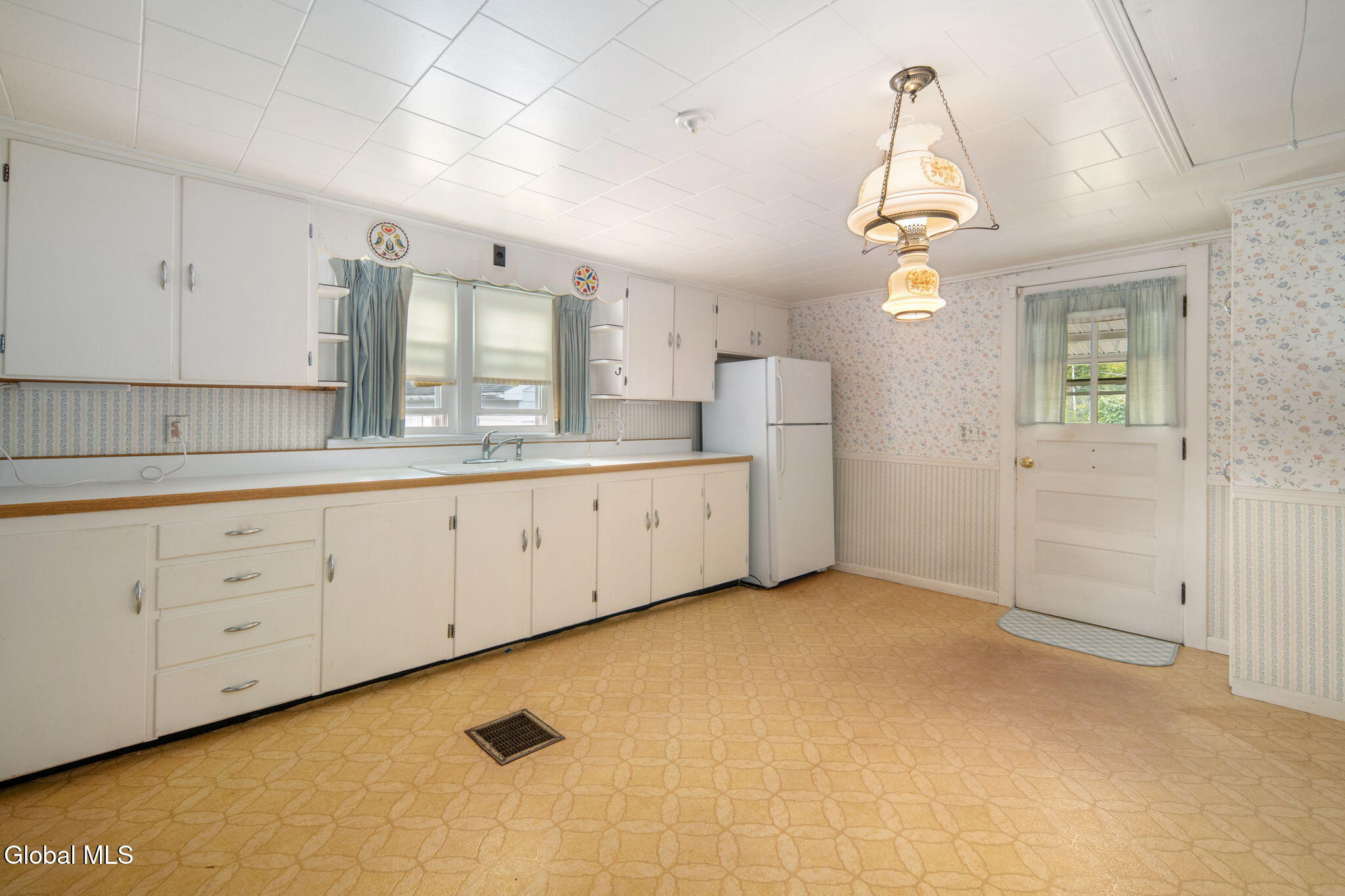 110 Main Street Ravena NY 12143
