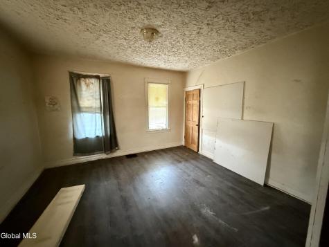 8 Lexington Avenue Gloversville NY 12078