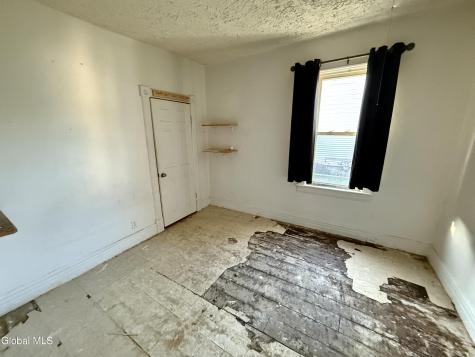 8 Lexington Avenue Gloversville NY 12078