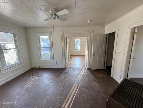 8 Lexington Avenue Gloversville NY 12078