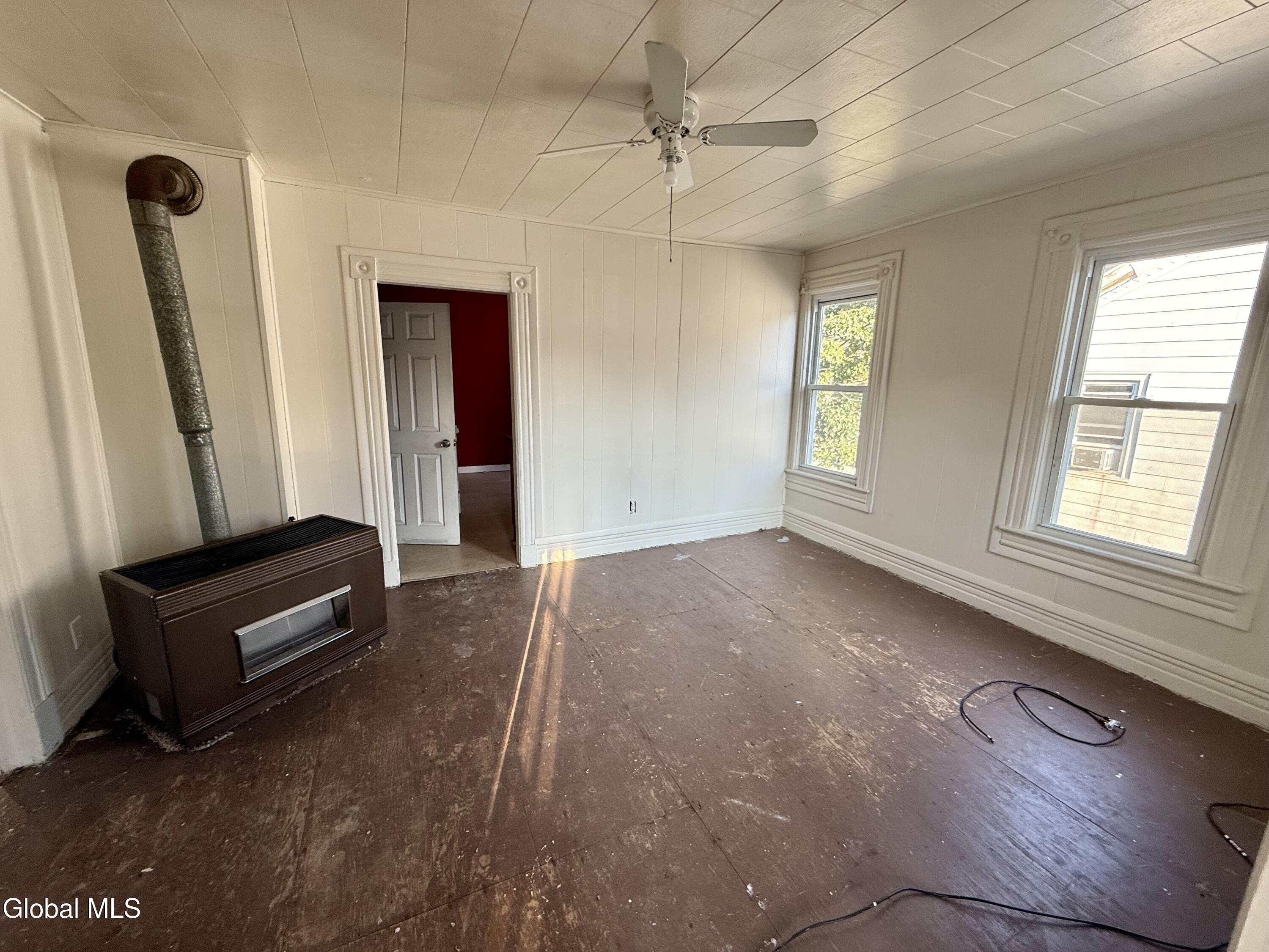 8 Lexington Avenue Gloversville NY 12078