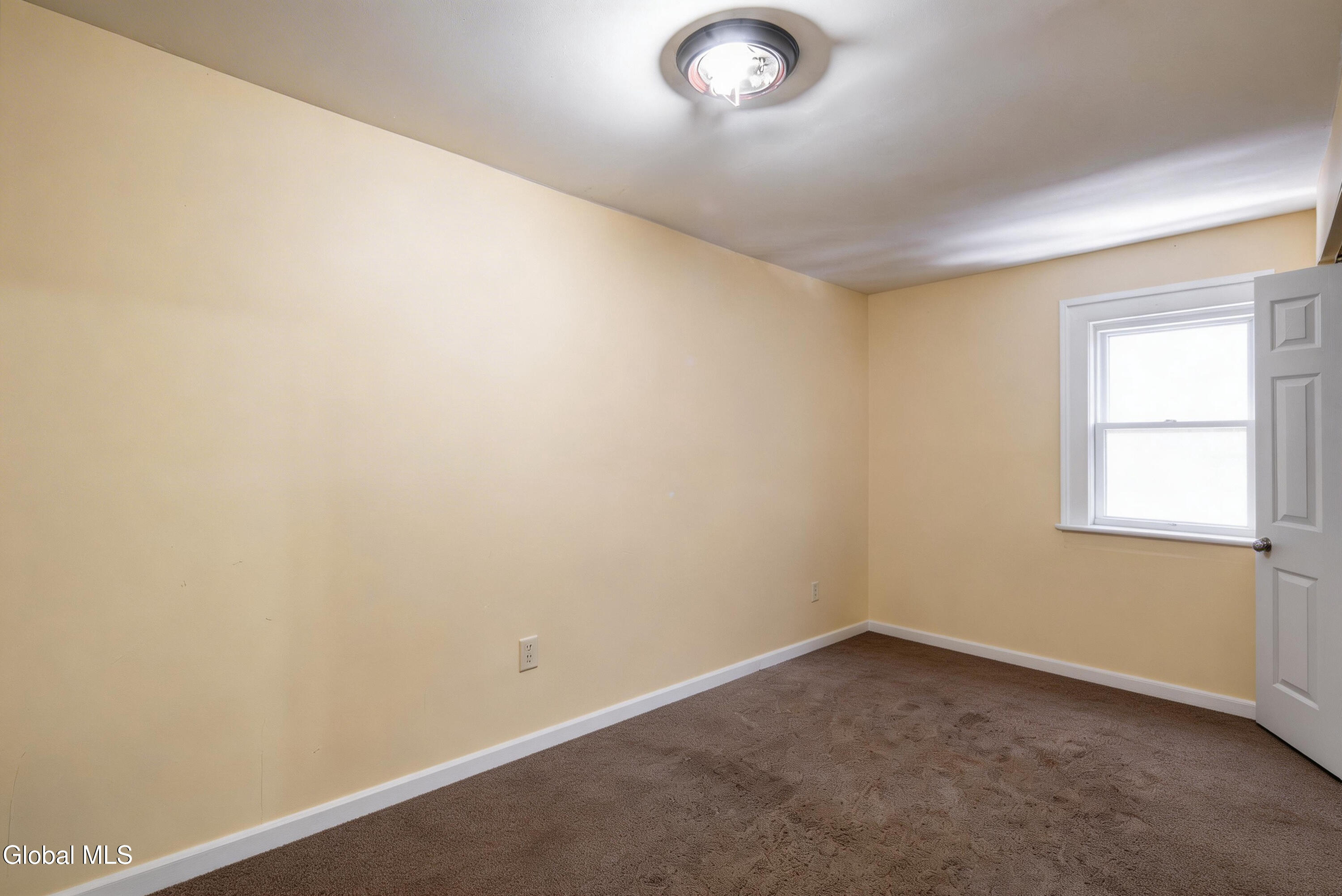 82 Ida Street Troy NY 12180