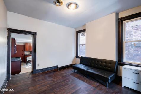 82 Ida Street Troy NY 12180