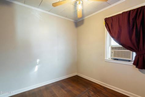 82 Ida Street Troy NY 12180