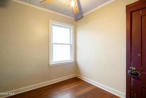 82 Ida Street Troy NY 12180