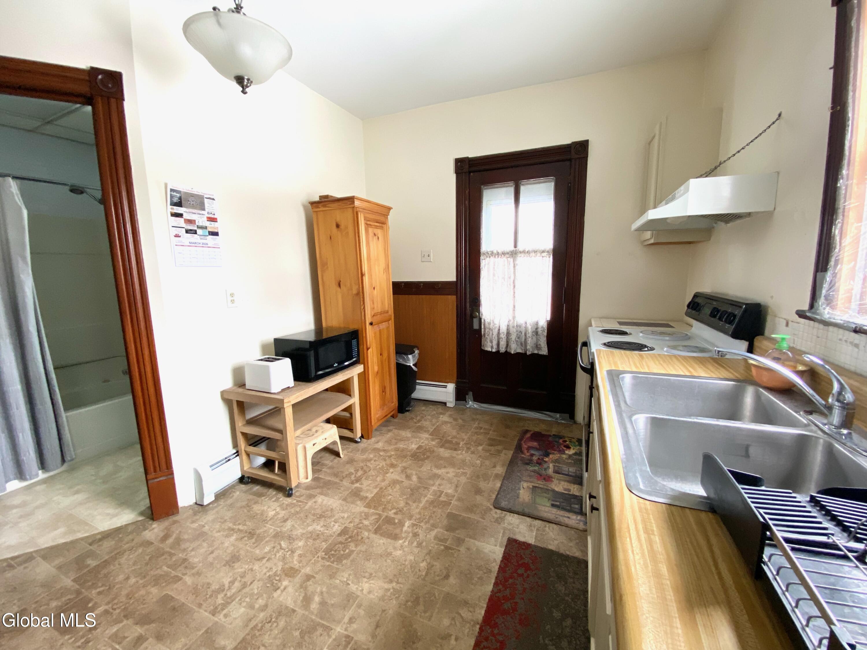 40 Voorheesville Avenue Voorheesville NY 12186