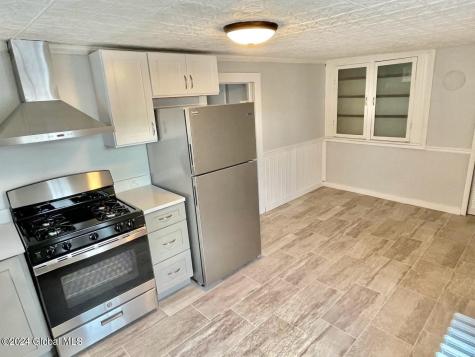 20 Paine Street Green Island NY 12183