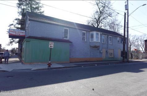 3081 6th Avenue Troy NY 12180