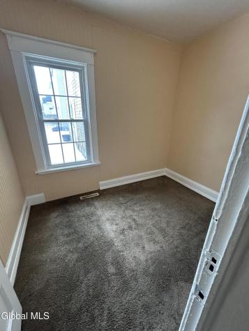 1075 Pleasant Street Schenectady NY 12303