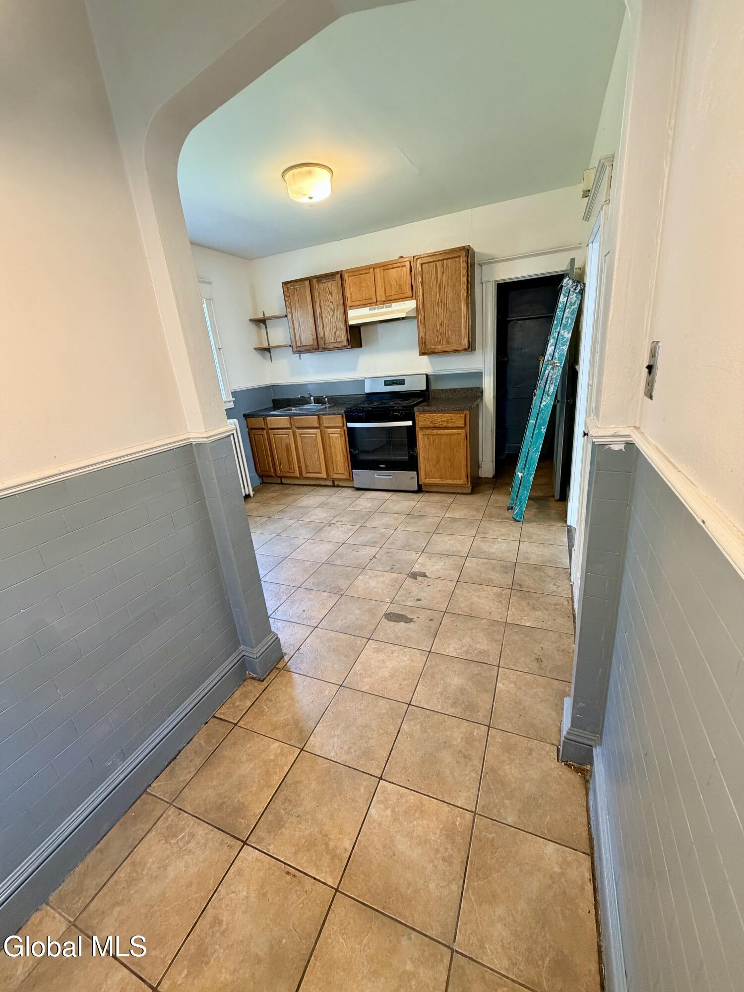319 Mccarty Avenue Albany NY 12209