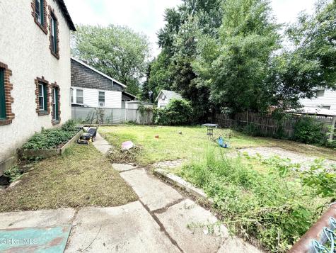 319 Mccarty Avenue Albany NY 12209