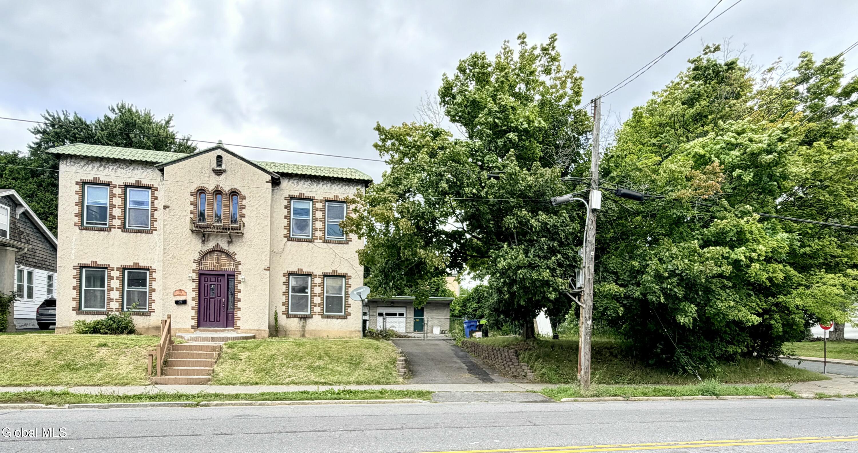 319 Mccarty Avenue Albany NY 12209