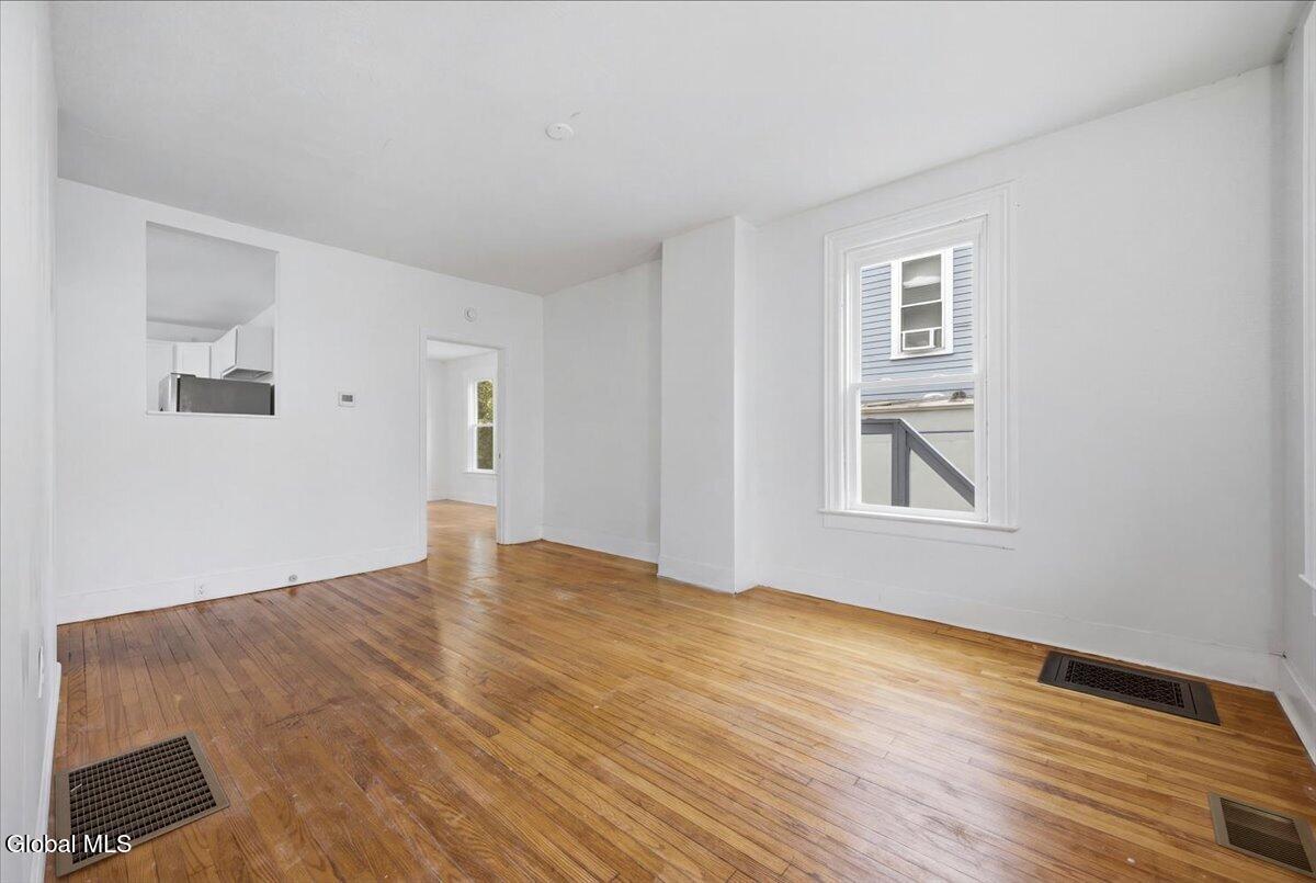 113 E Clinton Street Johnstown NY 12095