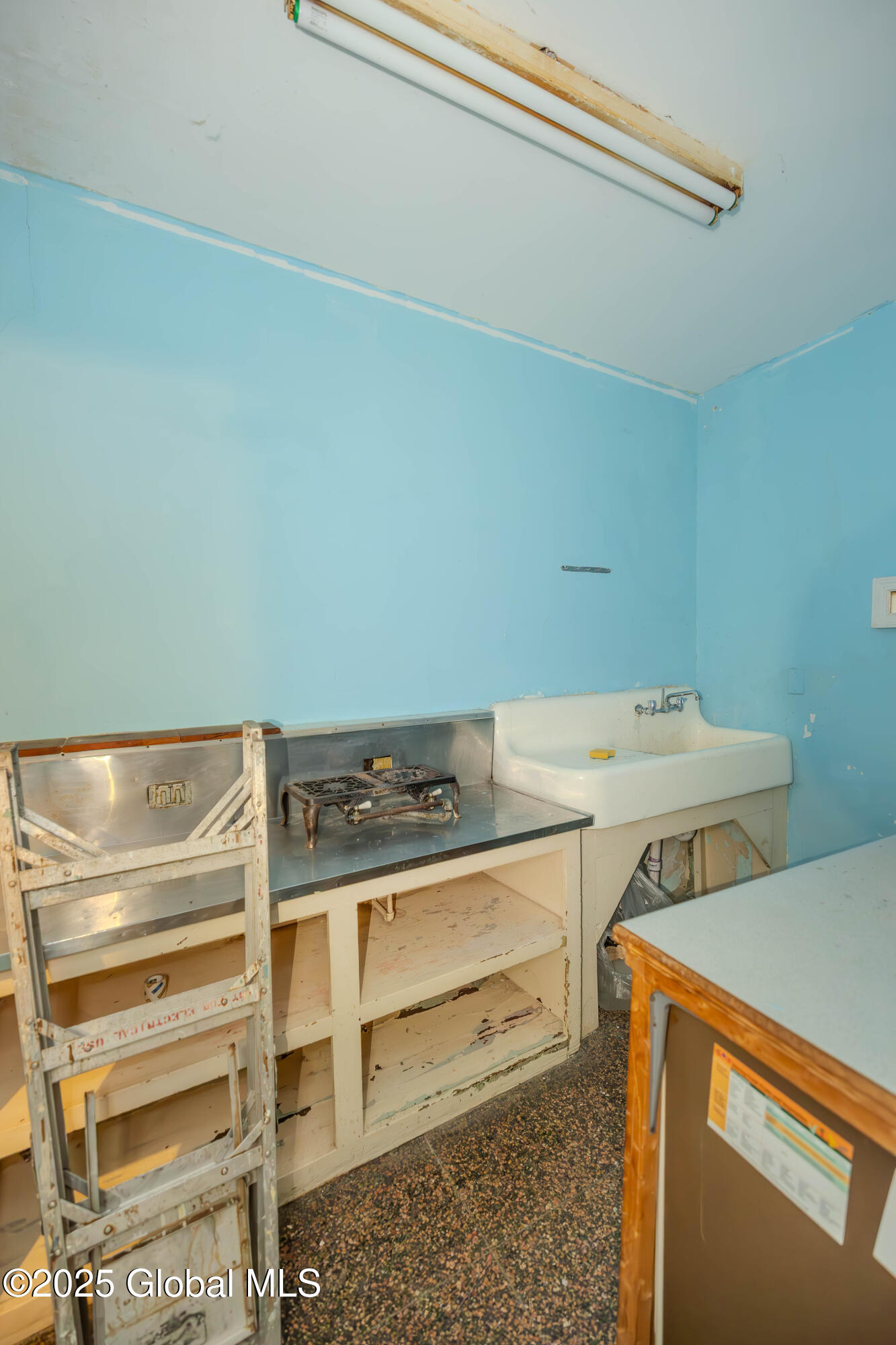 1374 10th Avenue Schenectady NY 12303