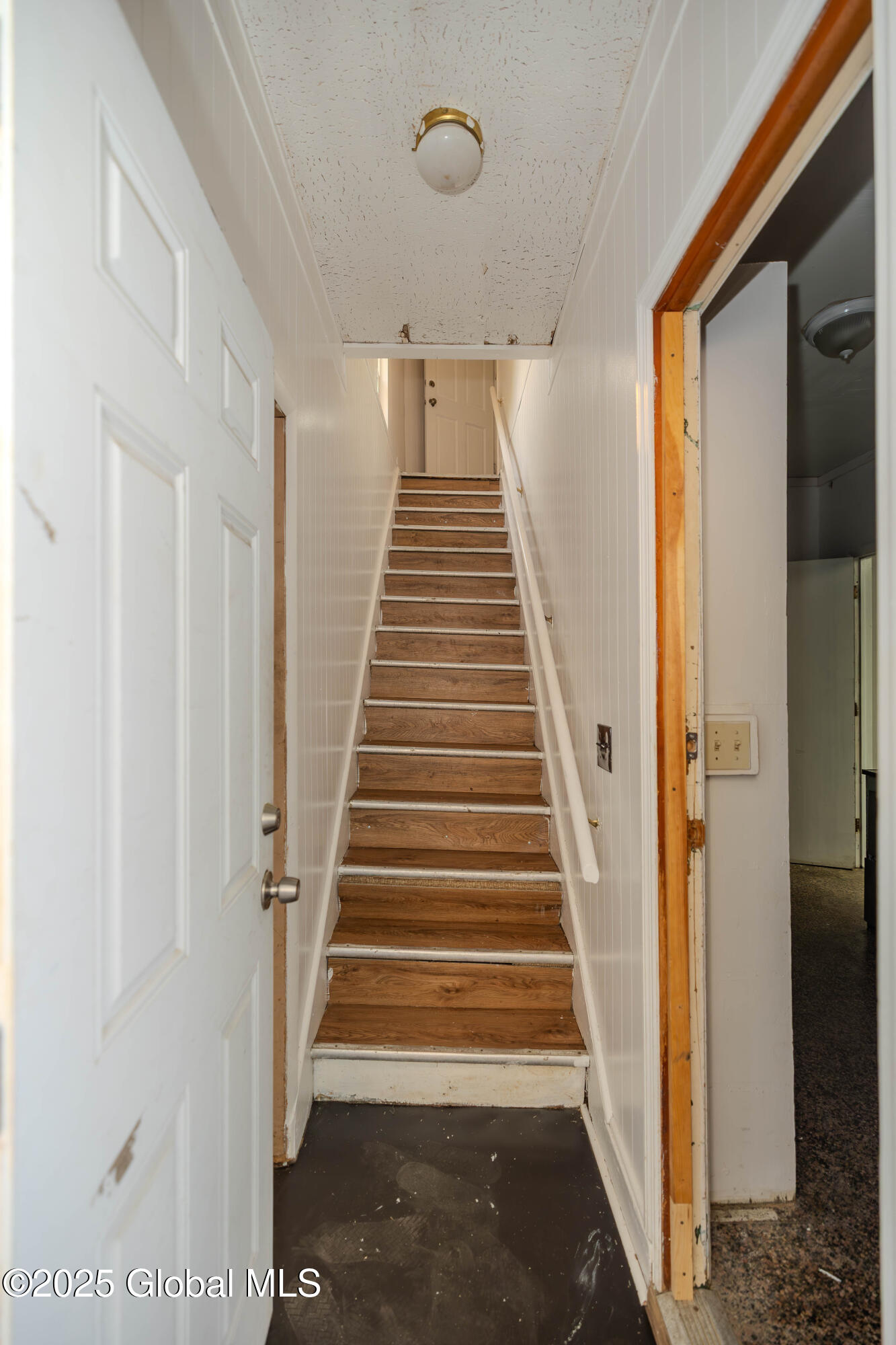 1374 10th Avenue Schenectady NY 12303