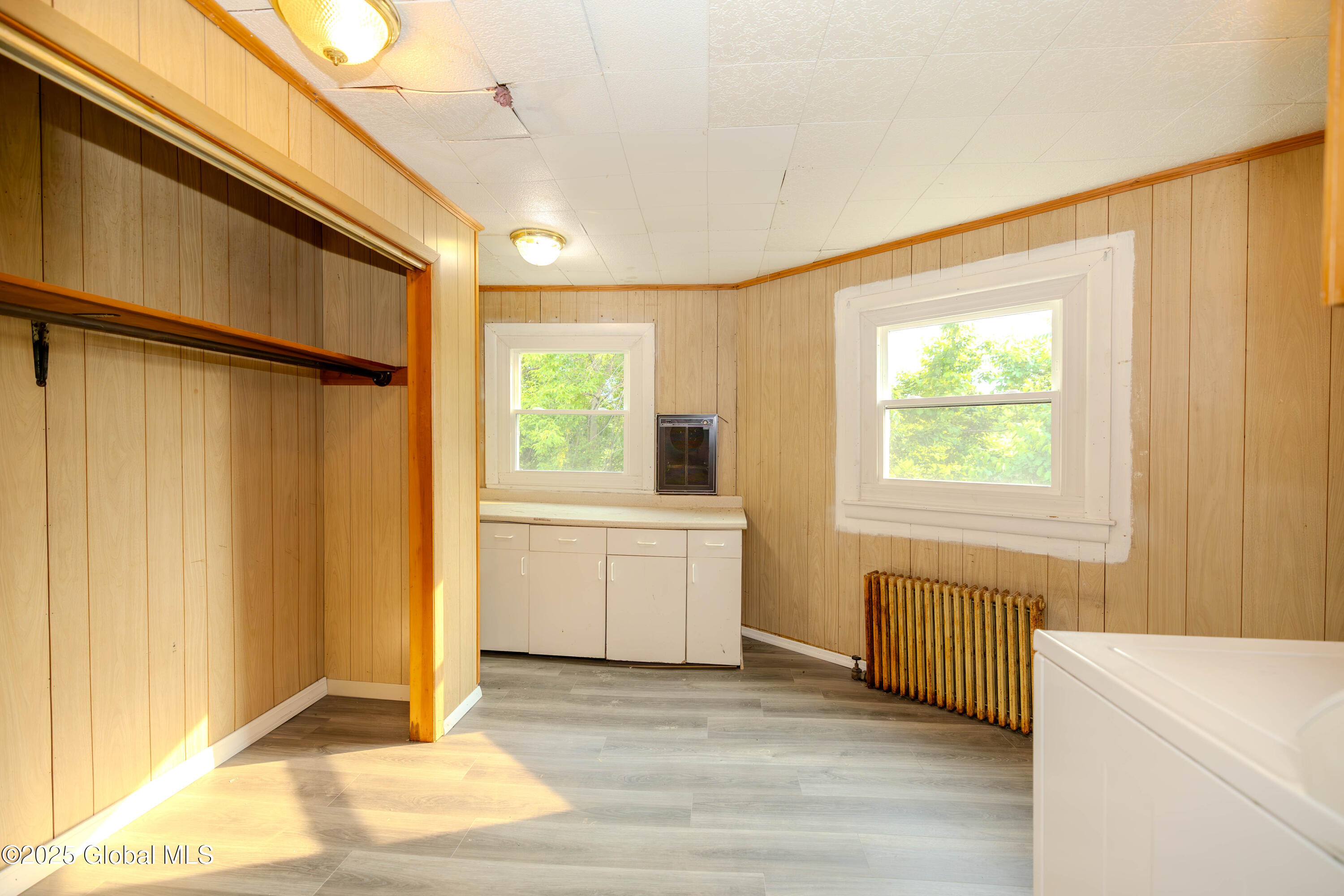 1374 10th Avenue Schenectady NY 12303