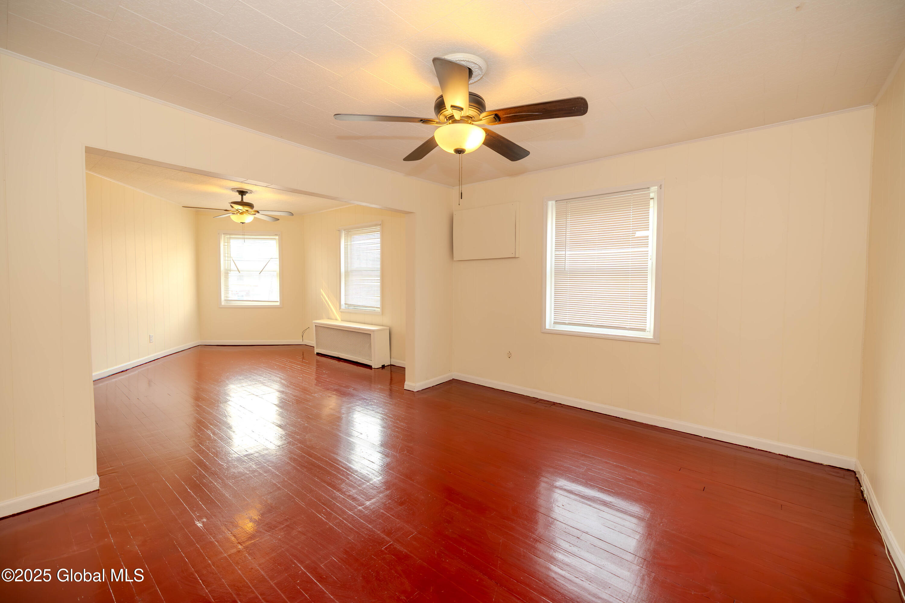 1374 10th Avenue Schenectady NY 12303