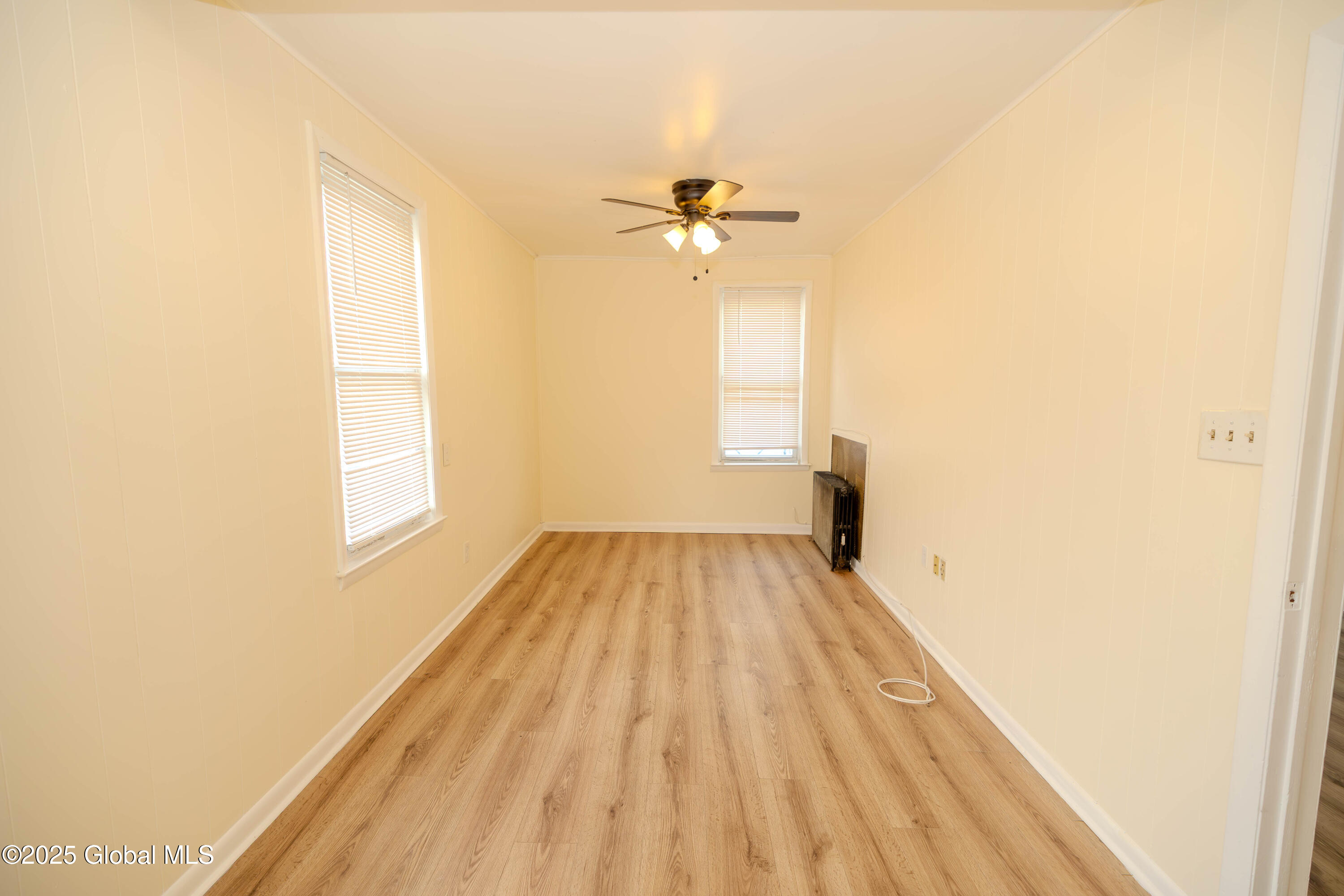1374 10th Avenue Schenectady NY 12303