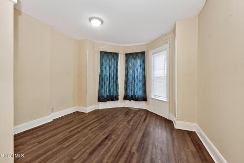 1508 Foster Avenue Schenectady NY 12308