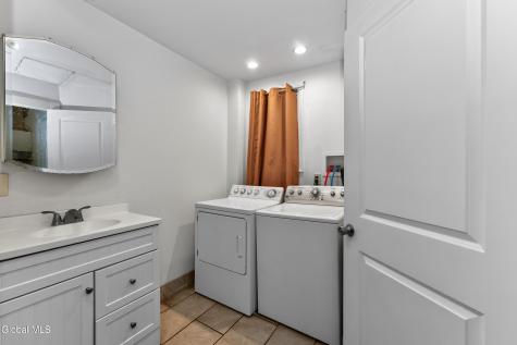 1508 Foster Avenue Schenectady NY 12308