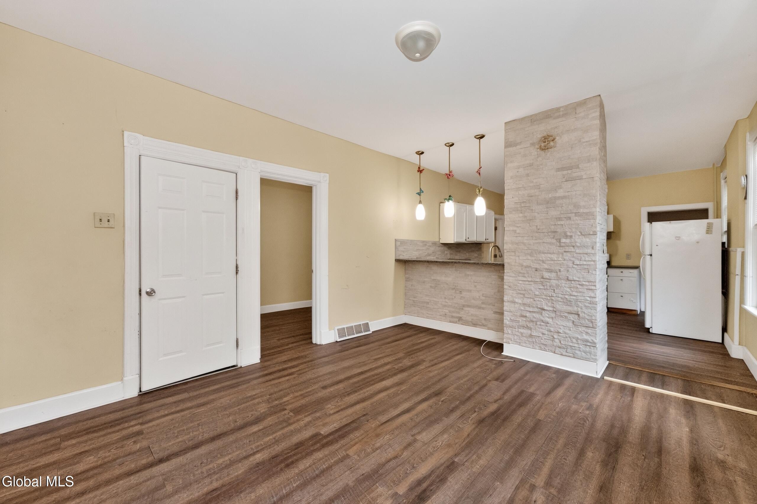 1508 Foster Avenue Schenectady NY 12308