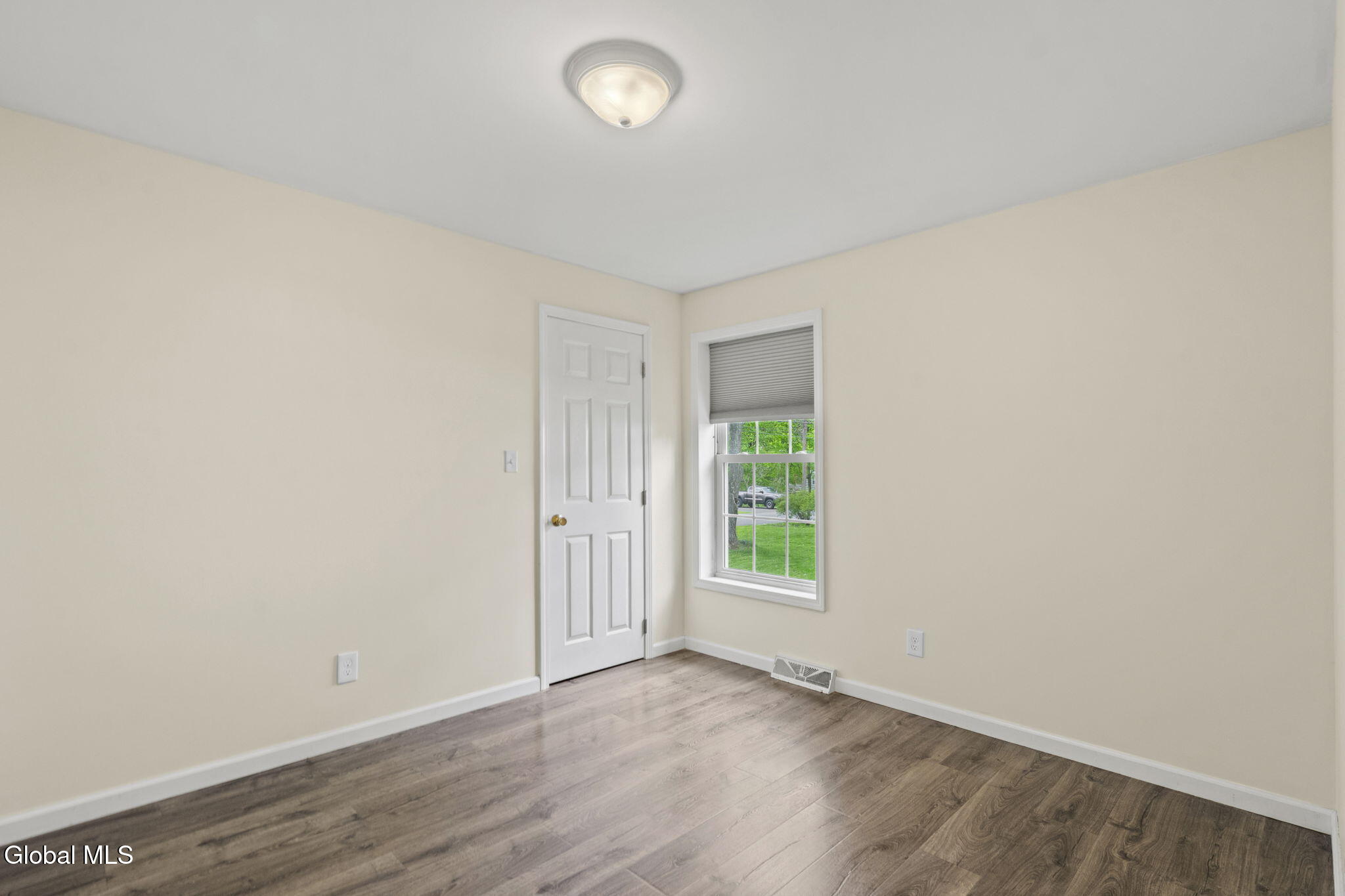 294-296 New Salem South Road Voorheesville NY 12186