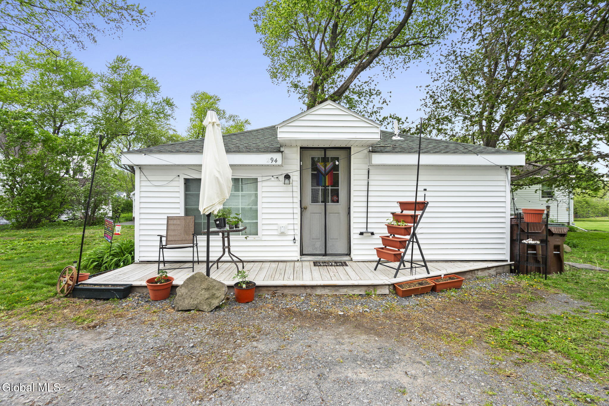 294-296 New Salem South Road Voorheesville NY 12186