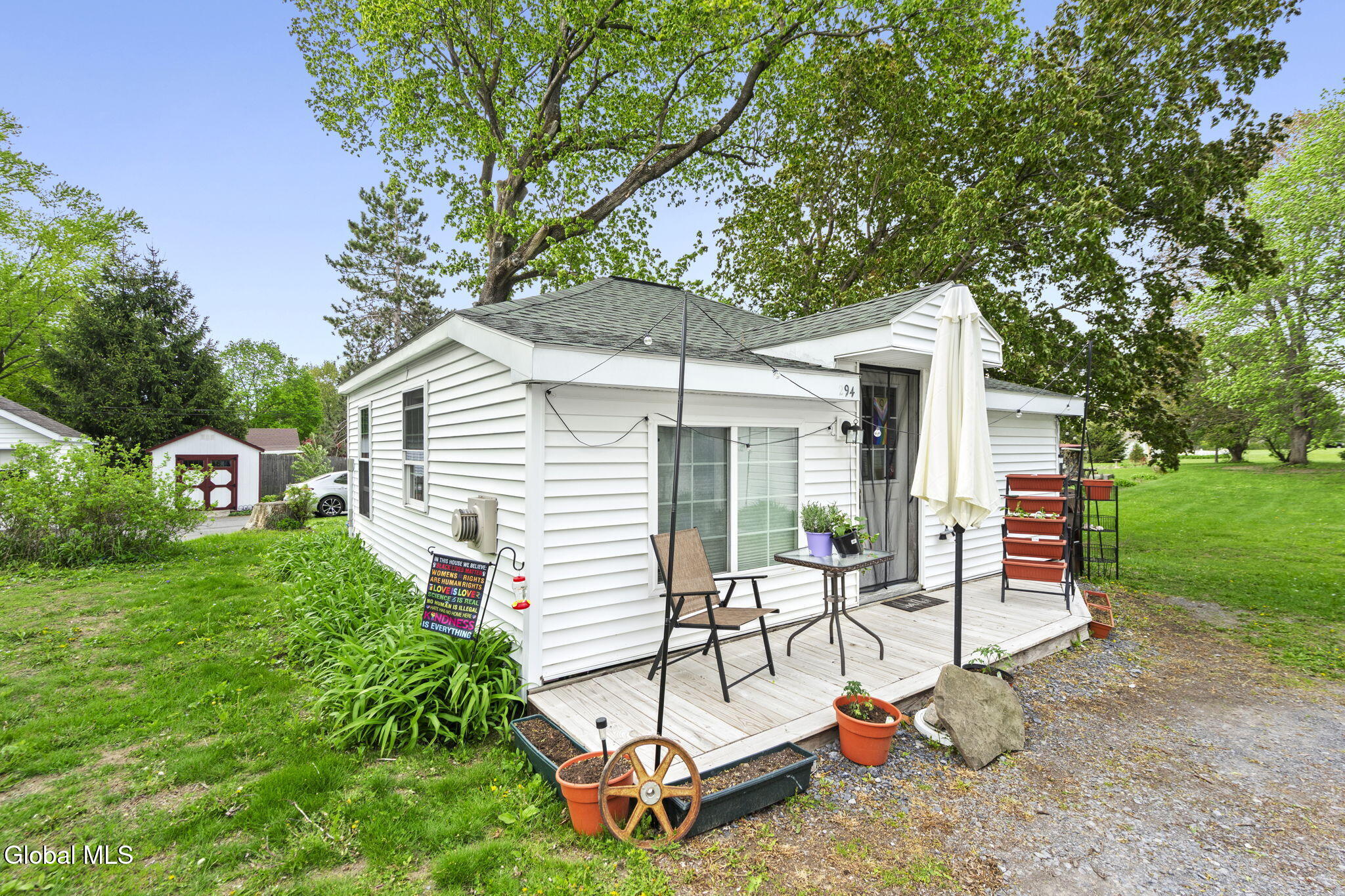 294-296 New Salem South Road Voorheesville NY 12186
