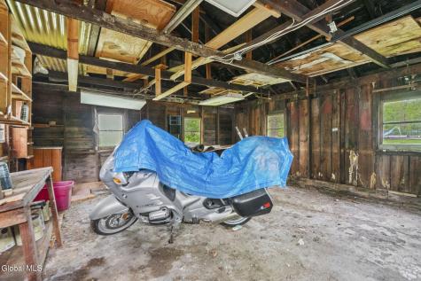 294-296 New Salem South Road Voorheesville NY 12186