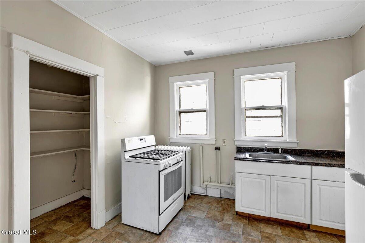 354 Second Avenue Albany NY 12209