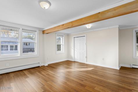 43 Ash Street Saratoga Springs NY 12866