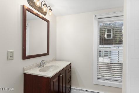 43 Ash Street Saratoga Springs NY 12866