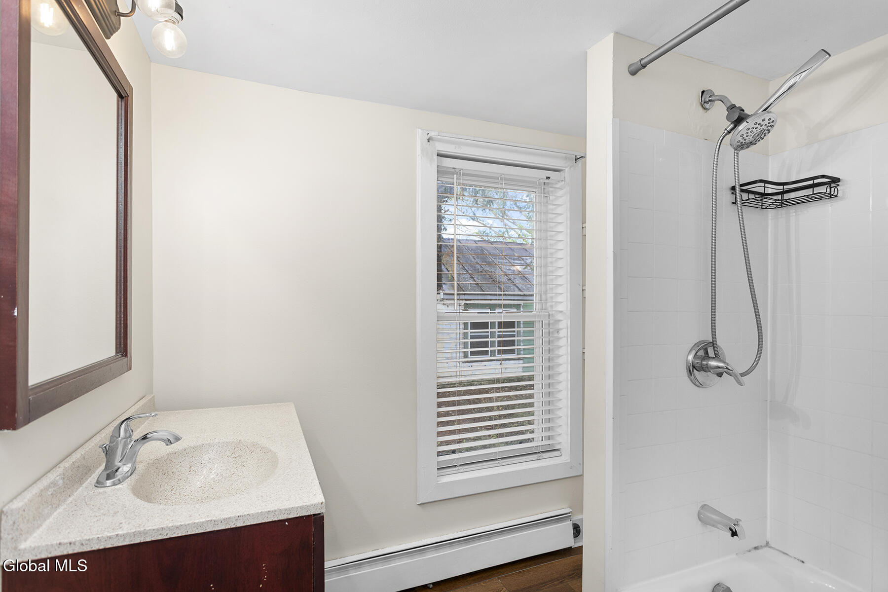 43 Ash Street Saratoga Springs NY 12866