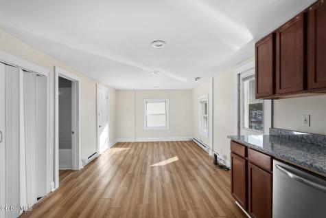 43 Ash Street Saratoga Springs NY 12866