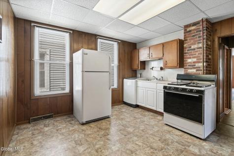 244 Park Place Schenectady NY 12305