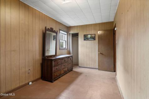 244 Park Place Schenectady NY 12305