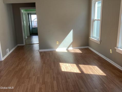 244 Park Place Schenectady NY 12305