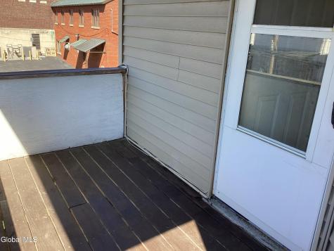 244 Park Place Schenectady NY 12305