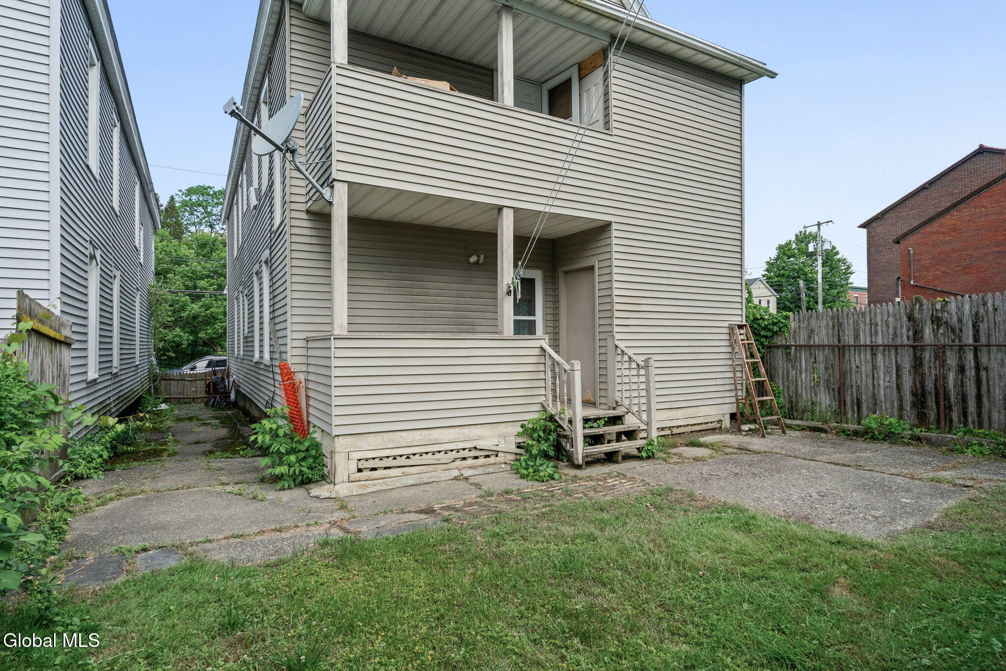 244 Park Place Schenectady NY 12305