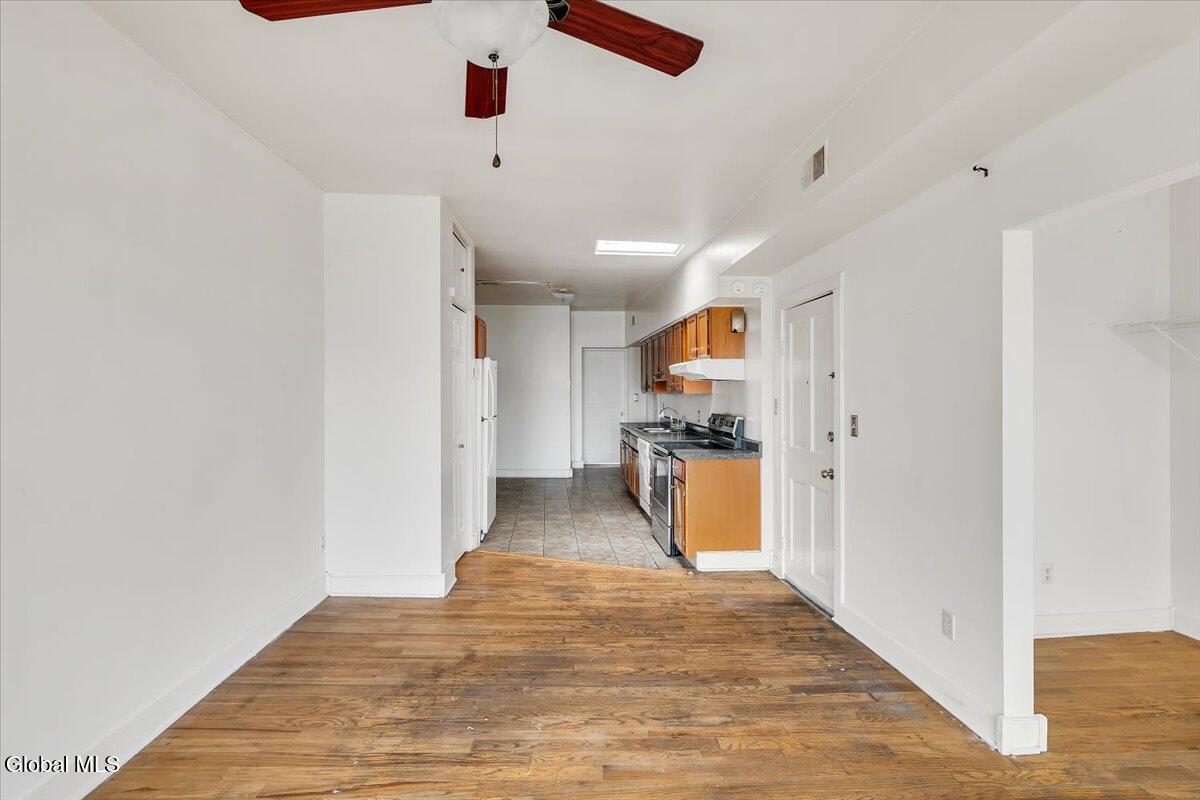 418 Madison Avenue Albany NY 12210