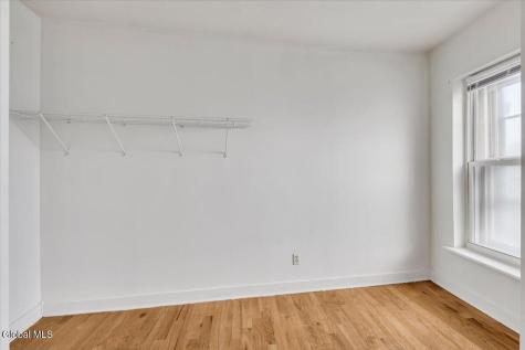 418 Madison Avenue Albany NY 12210
