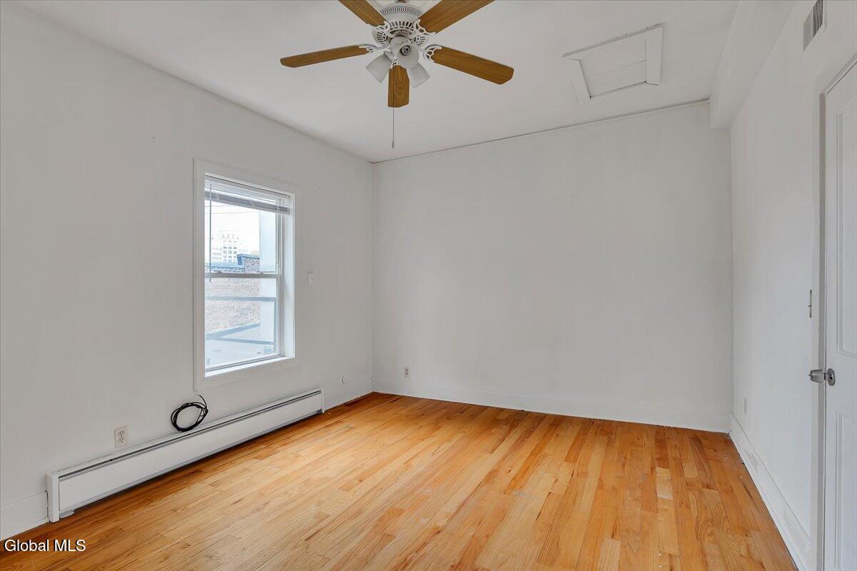 418 Madison Avenue Albany NY 12210