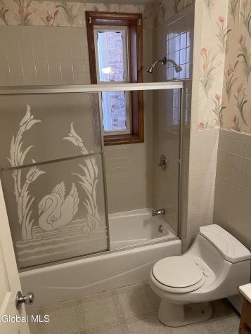 3365 6th Avenue Troy NY 12180