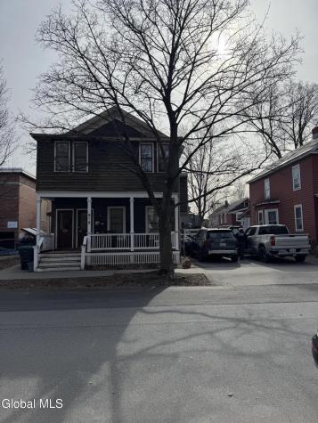 212 Regent Street Saratoga Springs NY 12866