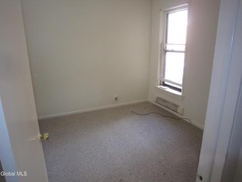 212 Regent Street Saratoga Springs NY 12866