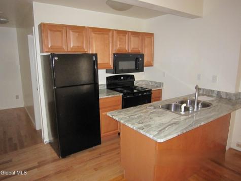 212 Regent Street Saratoga Springs NY 12866