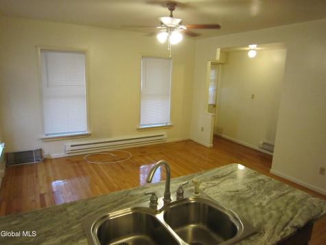 212 Regent Street Saratoga Springs NY 12866