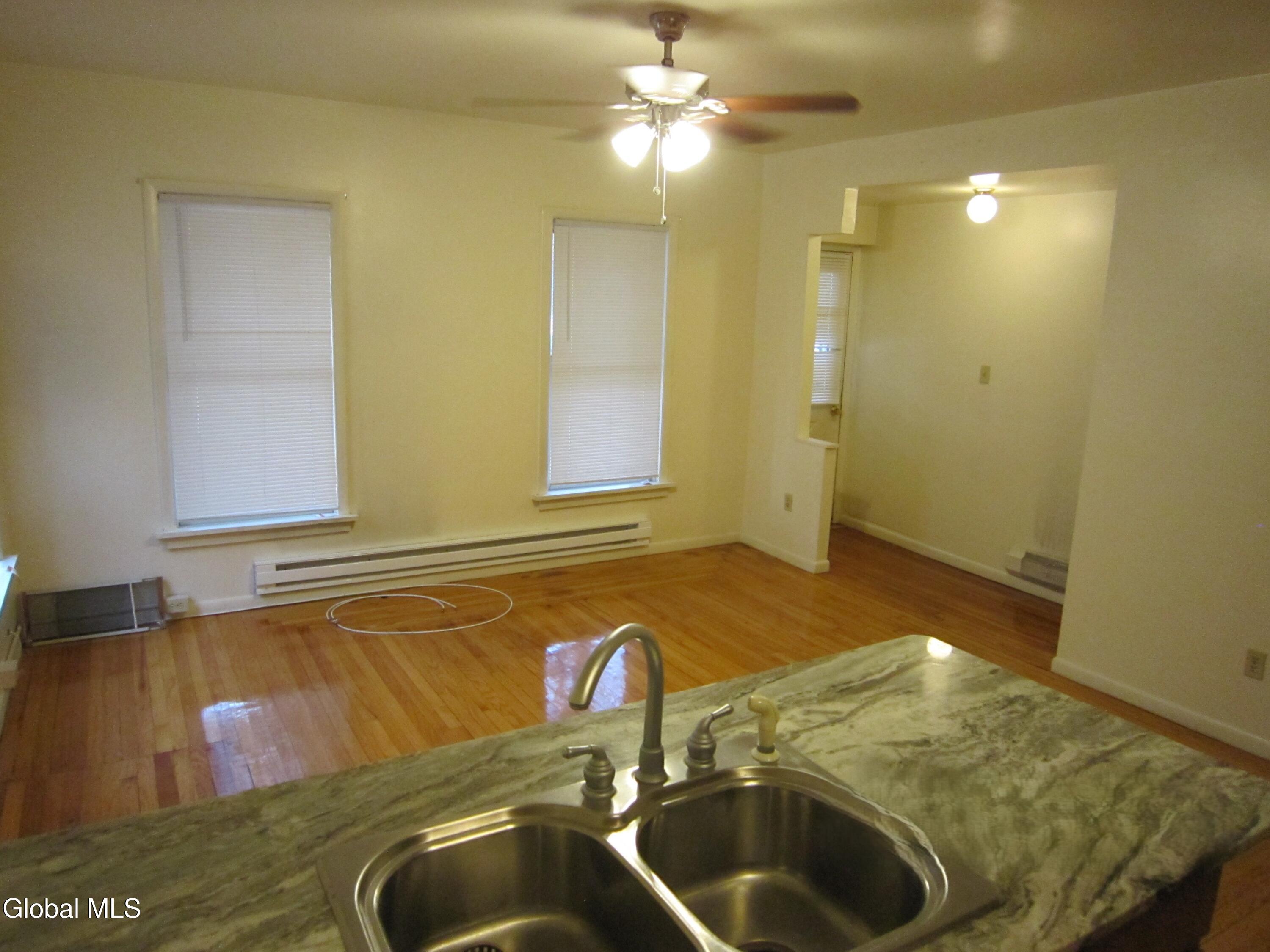 212 Regent Street Saratoga Springs NY 12866
