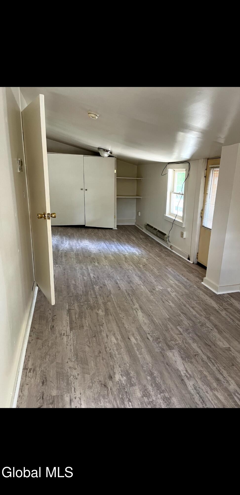 212 Regent Street Saratoga Springs NY 12866